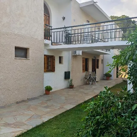 Oasis Apartment *